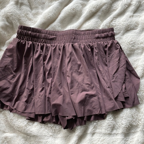 Pants - Cute flowy purple athletic shorts